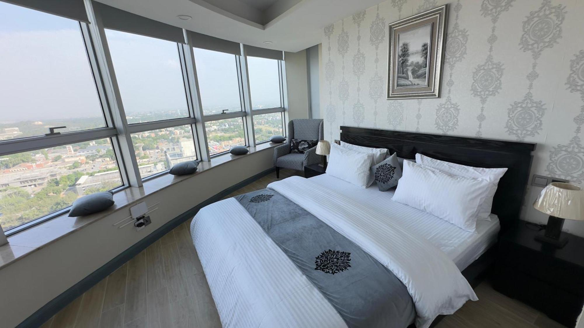 Centaurus Apartments Islamabad Zewnętrze zdjęcie