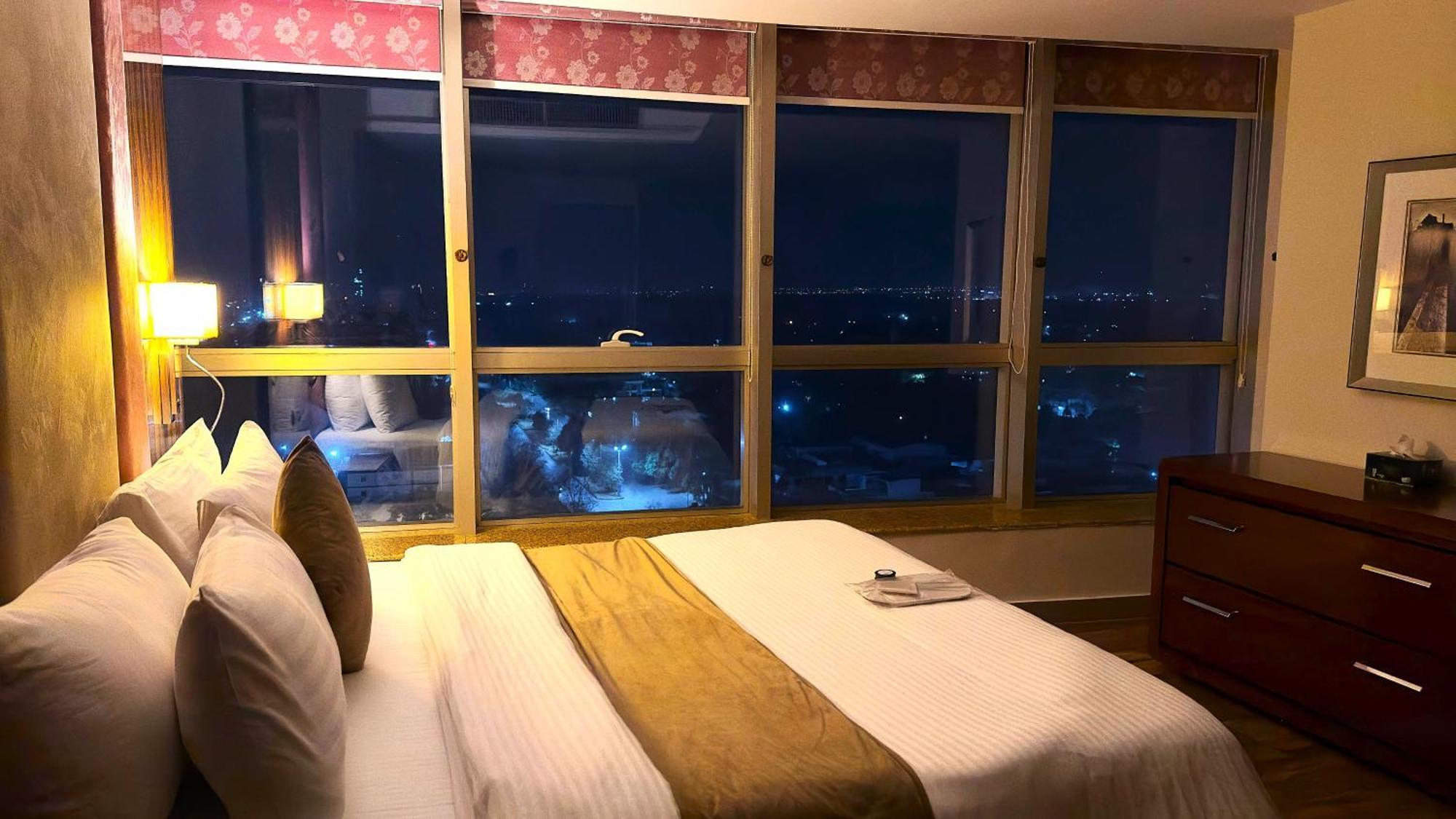 Centaurus Apartments Islamabad Zewnętrze zdjęcie